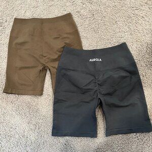 AURORA - Lot of 2 pairs of SCRUNCH BUTT SHORTS -  Brown & Black - Like New - OS